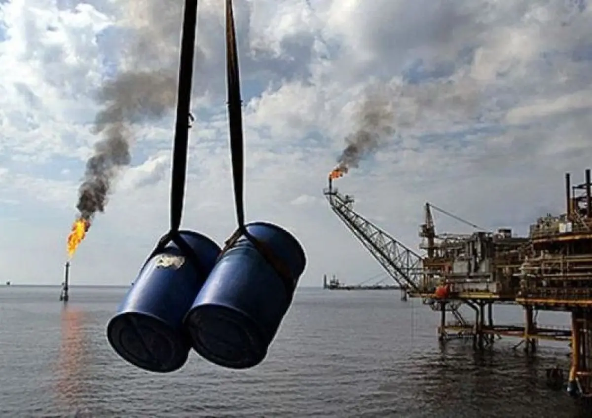 عقبگرد نفت در آستانه افزایش نرخ‌های آمریکا