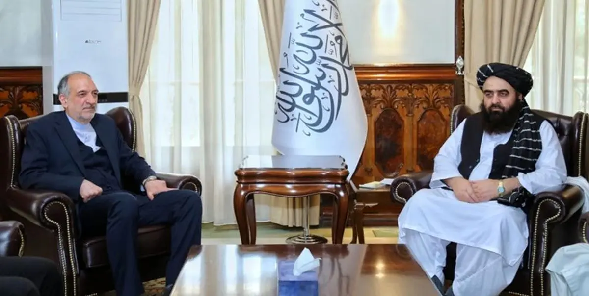 مهاجرین افغانستانی، محور دیدار وزیر خارجه طالبان و سفیر ایران در کابل