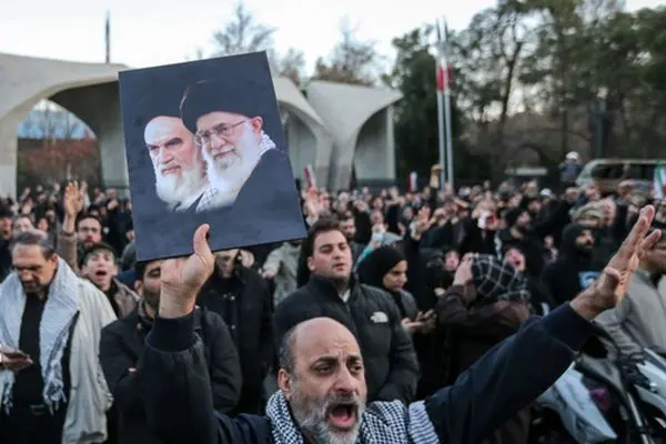 واکنش جمعی از خوانندگان پاپ به شهادت رهبر انقلاب/بر راه روشنش درود می‌فرستیم